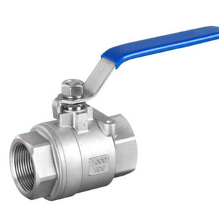 Compact two and three piece design Ball Valves with blow out proof stem, combining economy with reliability for a wide range of applications.
Brass - Steel - Stainless Steel - Exotic Alloys - NACE MR-01-75.
Pressure Ratings up to 6000PSI.
Tee Bar or Lever Operation with option for locking or actuation.
NPT - BSPT - BSPP - OD end connections.